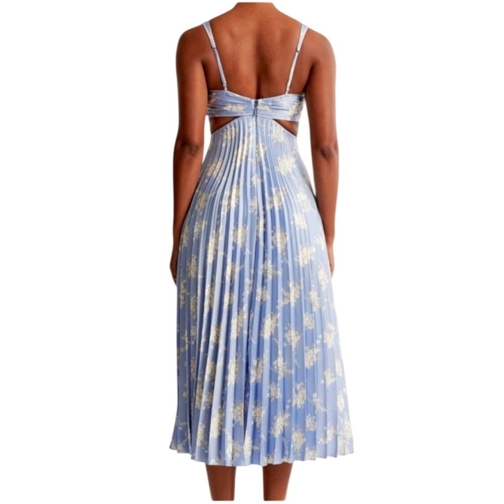 ABERCROMBIE & FITCH Giselle Pleated Cutout Maxi Dress Sz M Blue Floral Fairycore - Picture 8 of 16